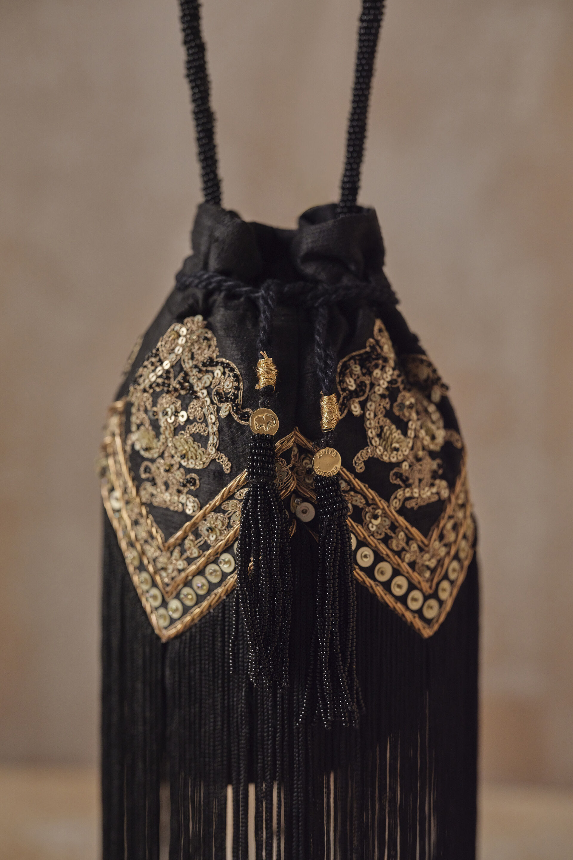 Song of the Wilderness Fringe Sack - Magpie Black, , image 3